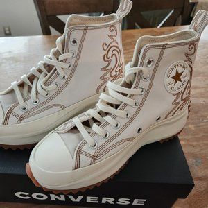 Converse Run Star Hike Platform Western Embroidery size 8.5